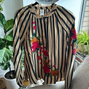 Anthropologie akemi + kin blouse